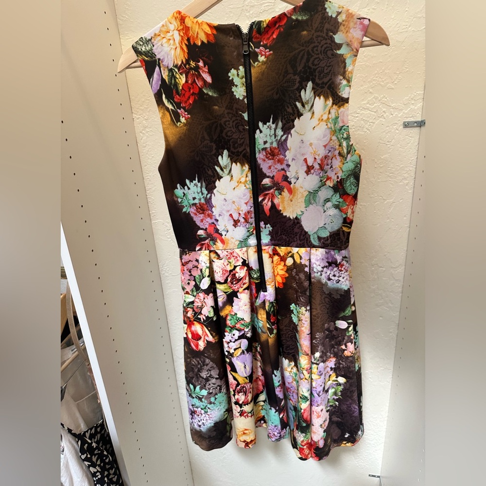 Betsey Johnson dress 4 - Picture 2 of 4